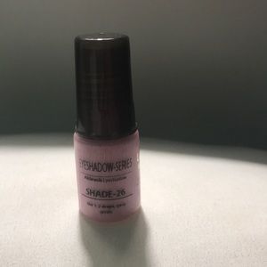 🆓 in $20 Purchase Luminess Airbrush Eyeshadow #26